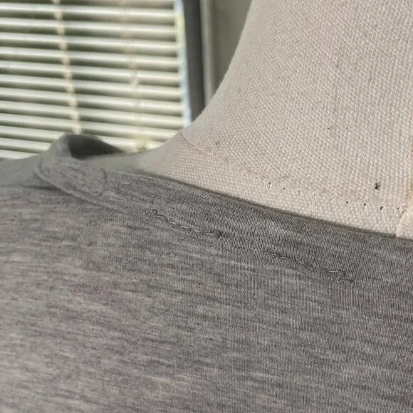 PrettyLittleThing | Longsleeve Grey PLT Jumpsuit - Picture 3 of 8